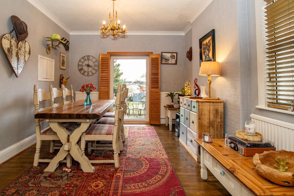 3 Bedroom Detached For Sale in Leicester Road, Shepshed, Leicestershire