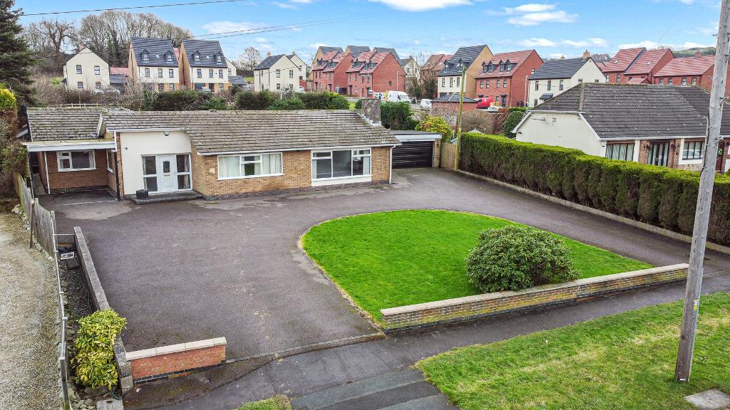 Iveshead Road, Shepshed, Leicestershire, LE12 9ER
